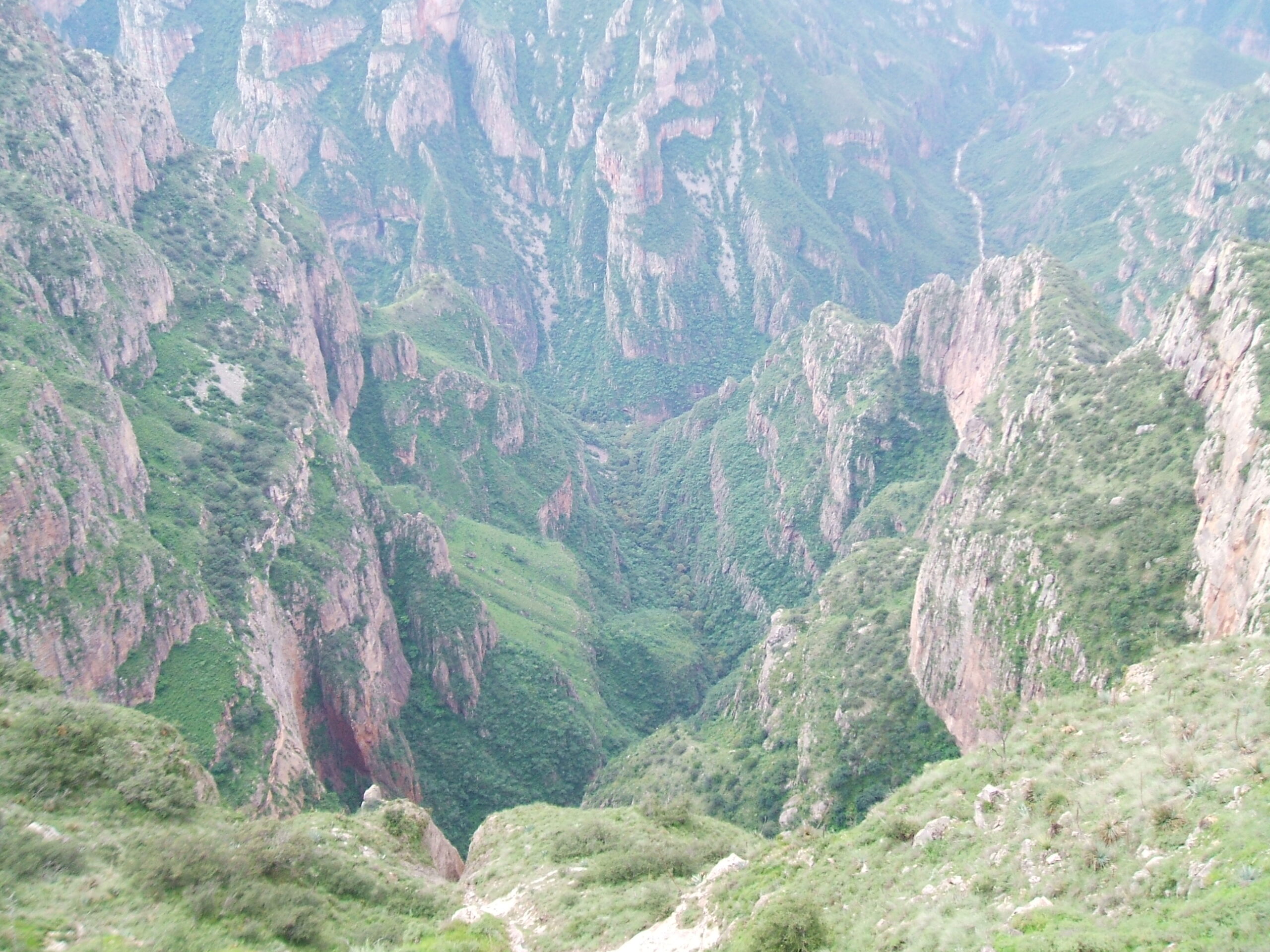 Territorio serrano y barrancas